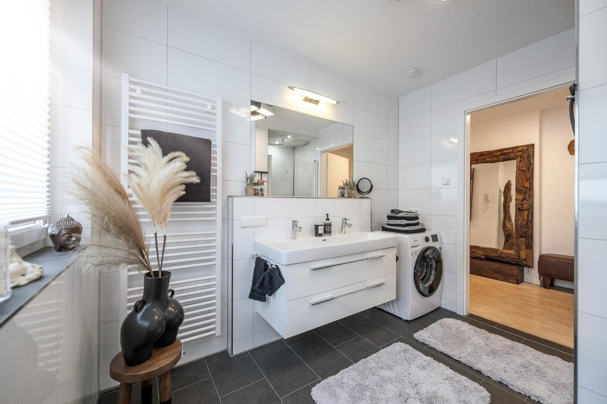 Alpenflair / Luxury / 100Qm / Work / Travel / Netflix Apartamento Penzberg Exterior foto